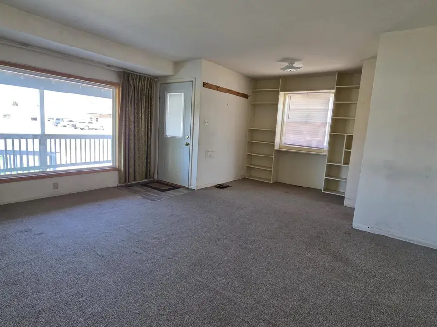 1400 Howell Avenue, Worland, WY 82401 - #3