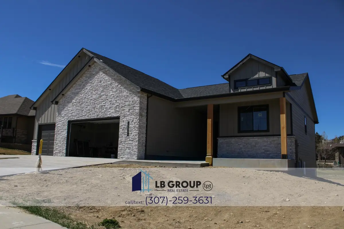 1072 Cornwall St, Casper, WY 82609 - #1