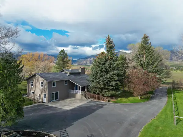 1048 Big Goose Road, Sheridan, WY 82801-9454