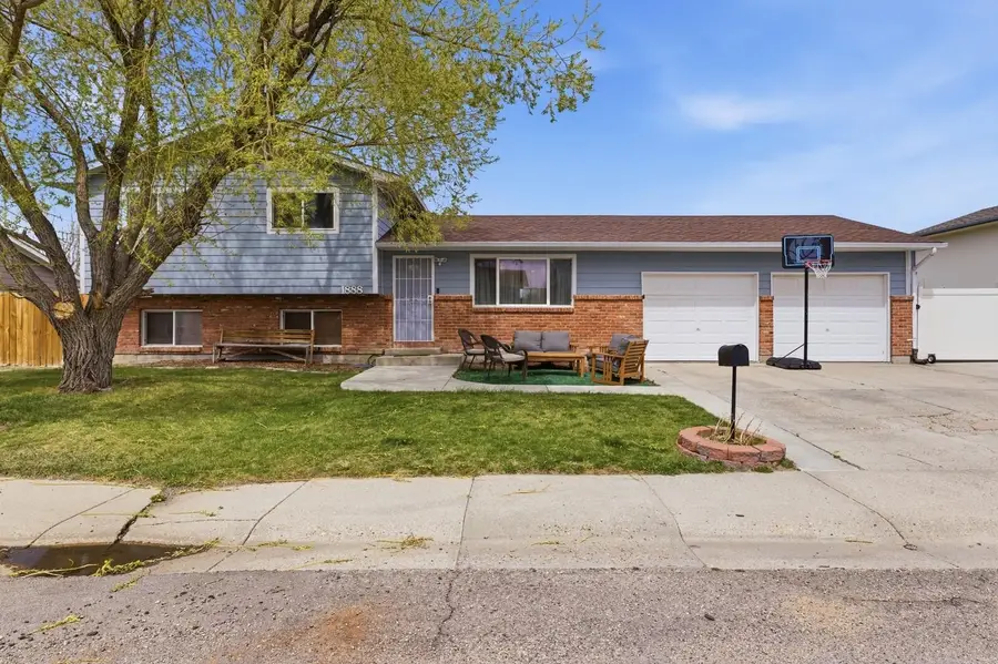 1888 Shattuck Avenue, Casper, WY 82601 - #2