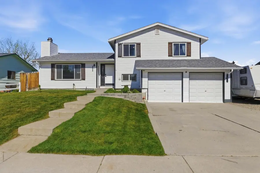 2834 Cherokee Lane, Casper, WY 82604 - #3