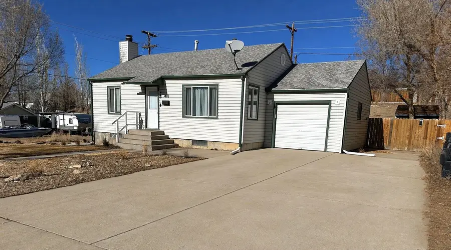 1403 Pioneer Dr, Rock Springs, WY 82901 - #2