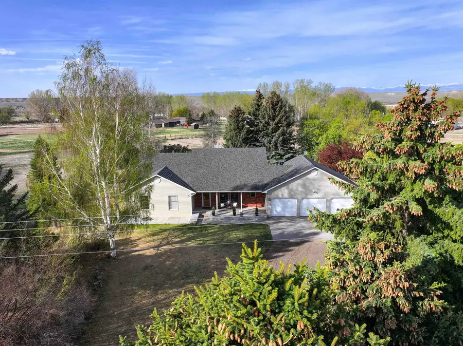 6659 Riverview Rd, Riverton, WY 82501 - #3