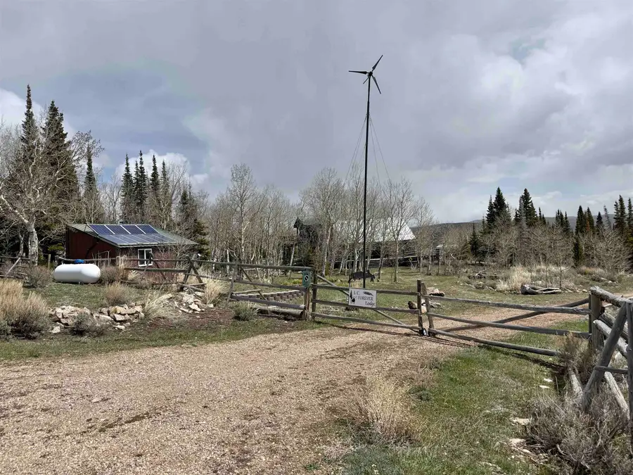 582 Porcupine Dr, Kemmerer, WY 83101 - #2