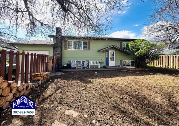 846 S 7th Street, Lander, WY 82520