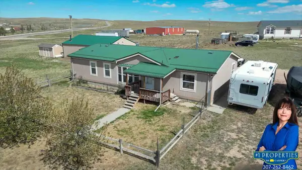 9 N Bobcat Road Road, Glenrock, WY 82637