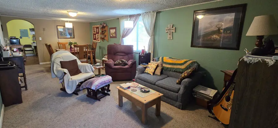 633 Washakie, Thermopolis, WY 82443 - #3