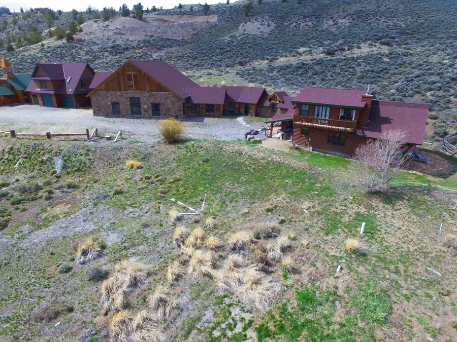 4216 US HWY 26, Dubois, WY 82513 - #3