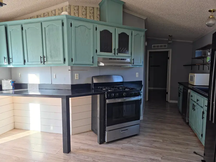 270 Thornock Avenue, Evanston, WY 82930 - #2