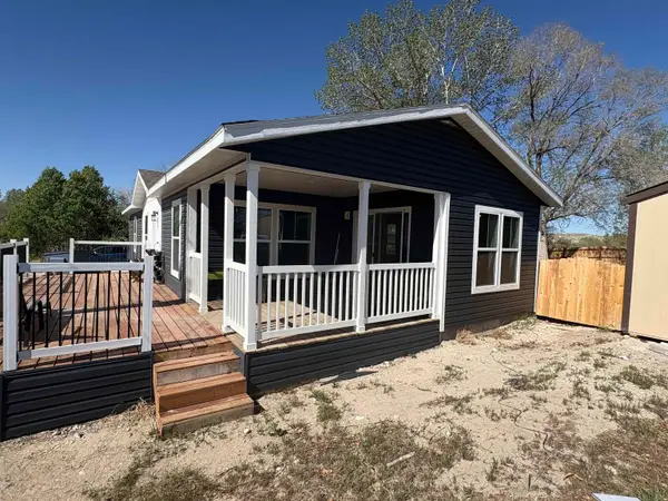 32 Darnall Road, Riverton, WY 82501