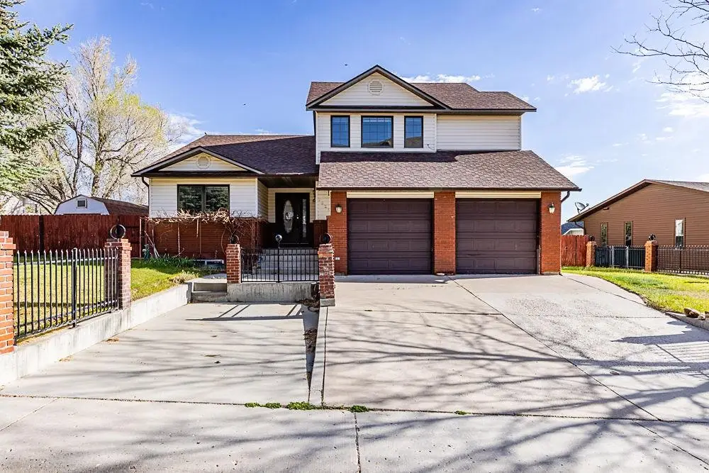2325 W Teton Boulevard, Green River, WY 82935 - #1
