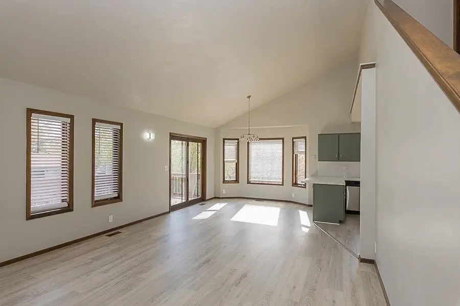 2325 W Teton Boulevard, Green River, WY 82935 - #3