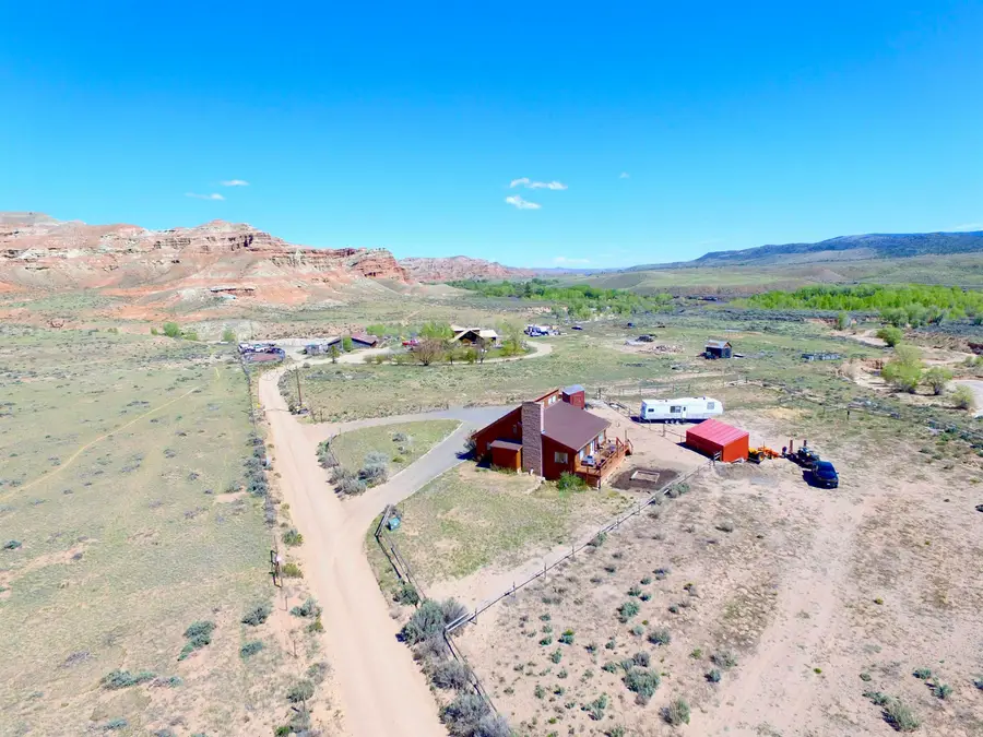 15 Mason CT, Dubois, WY 82513 - #3