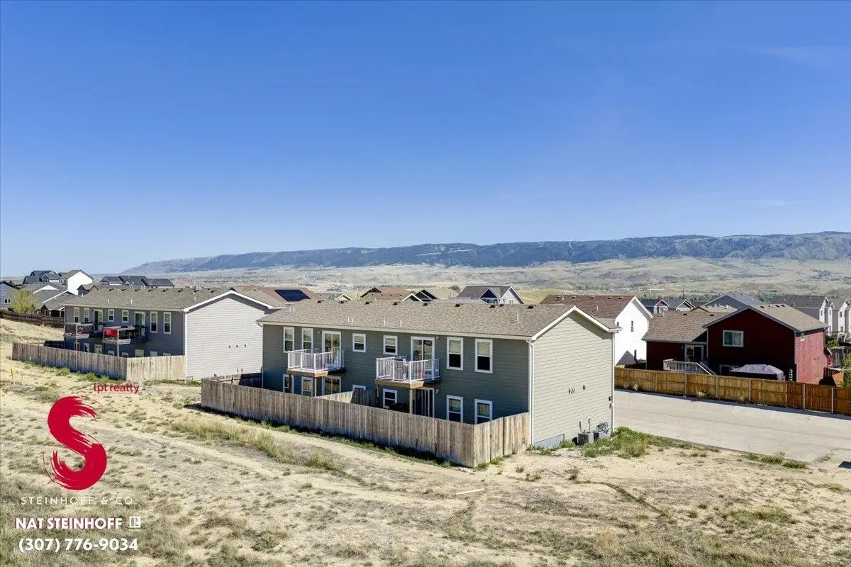 657 Pebble Mountain, Mills, WY 82604 - #1