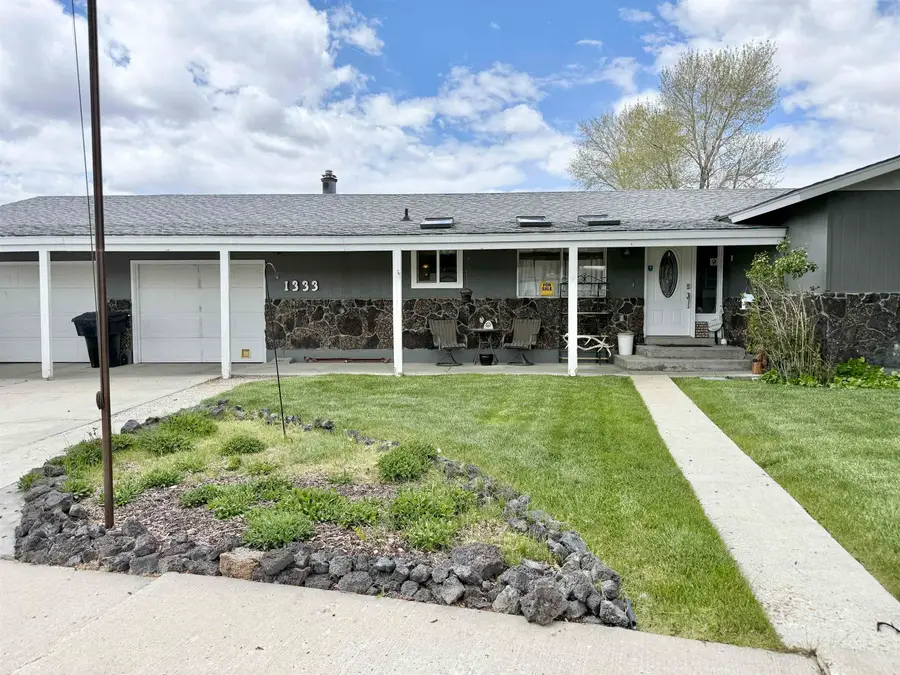 1333 Uinta Dr, Kemmerer, WY 83101 - #3