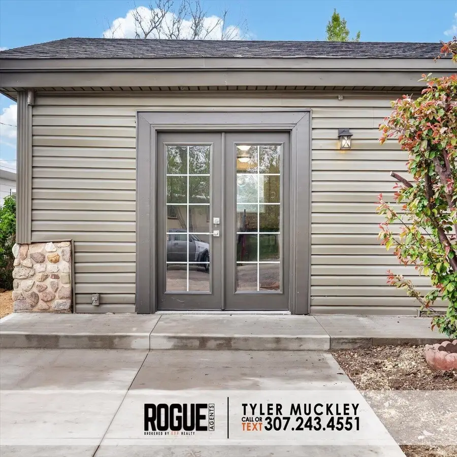 1711 Elk, Casper, WY 82609 - #2