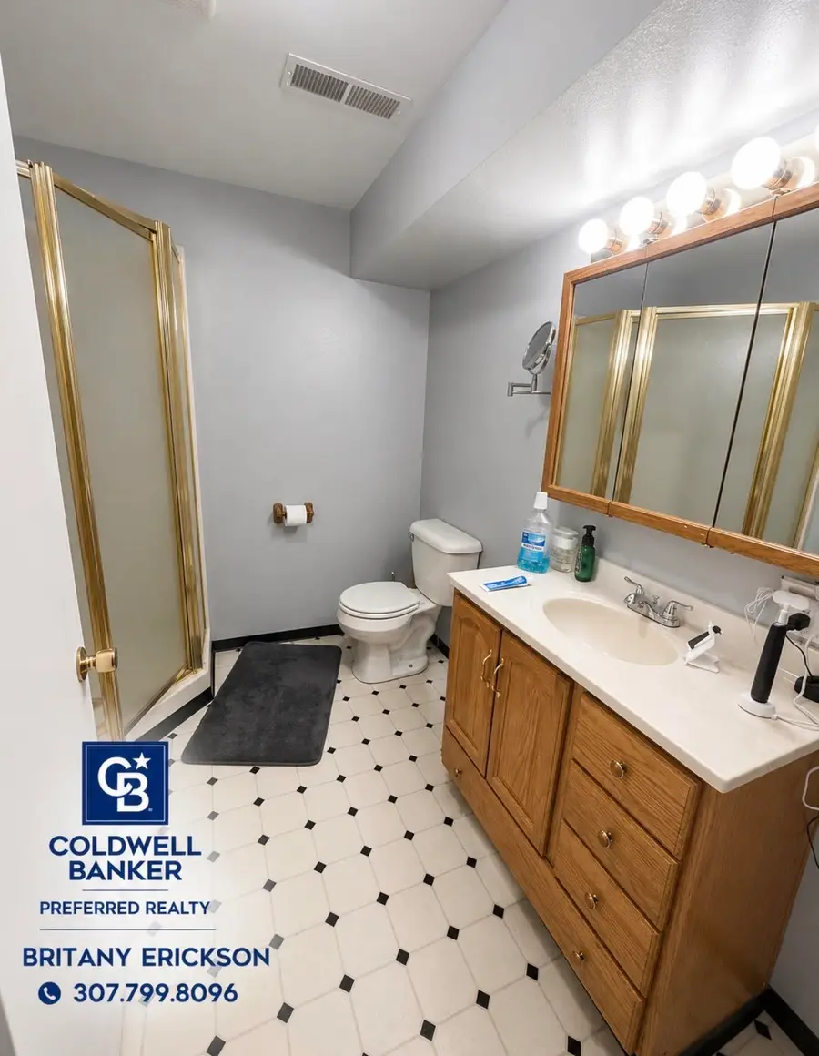 1715 E Teton Boulevard, Green River, WY 82935 - #3
