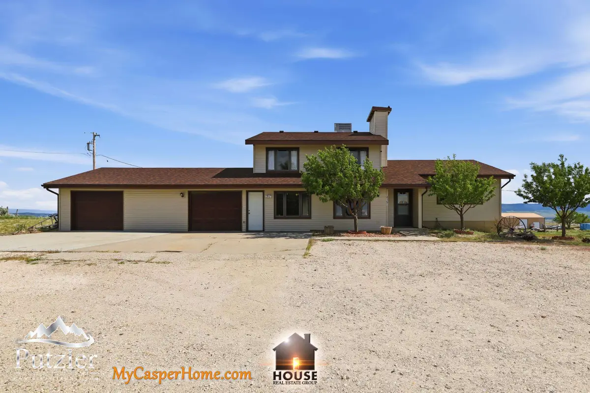 4153 & 4121 Cole Creek Road, Evansville, WY 82636 - #1