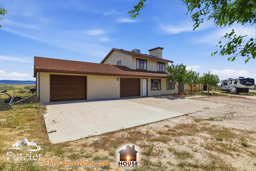 4153 & 4121 Cole Creek Road, Evansville, WY 82636 - #2