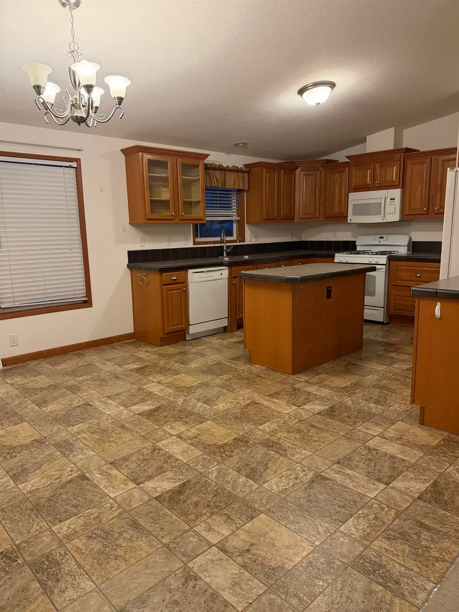 136 W J Street, Casper, WY 82601 - #3