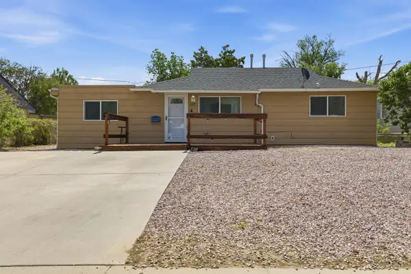 127 N Minnesota Avenue, Casper, WY 82609