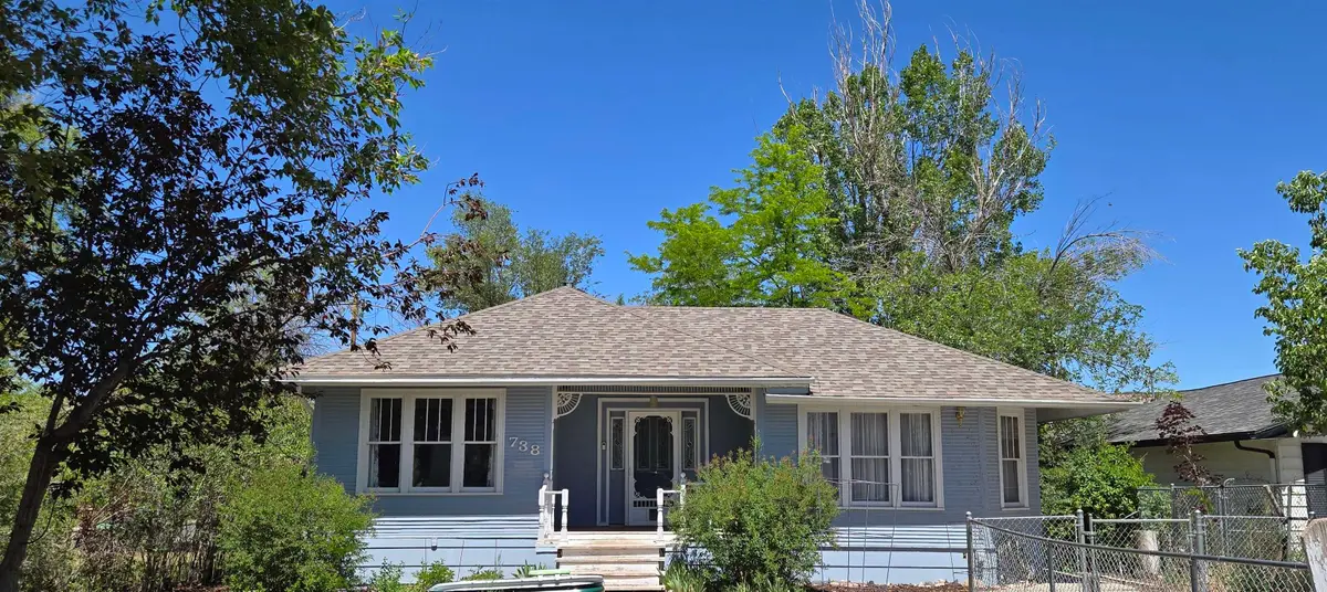738 Clark, Thermopolis, WY 82443 - #1