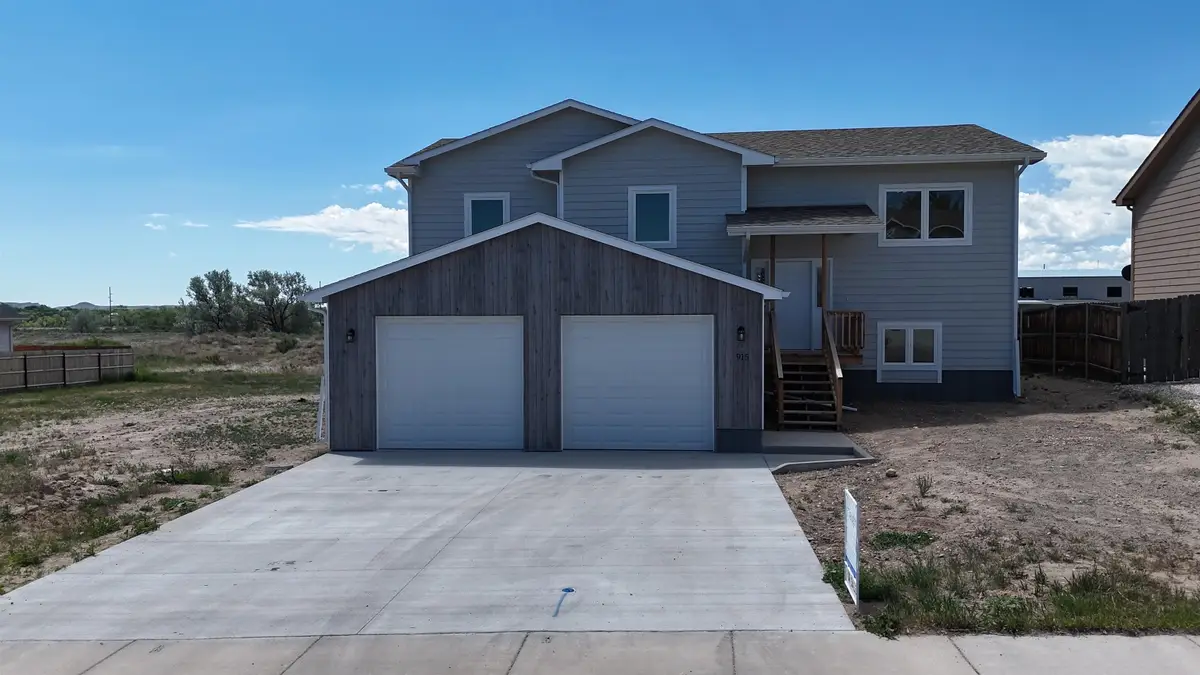 915 Flicker Street, Douglas, WY 82633 - #1