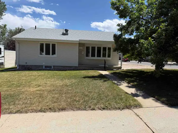 2809 E 11Th ST, Casper, WY 82609-2611