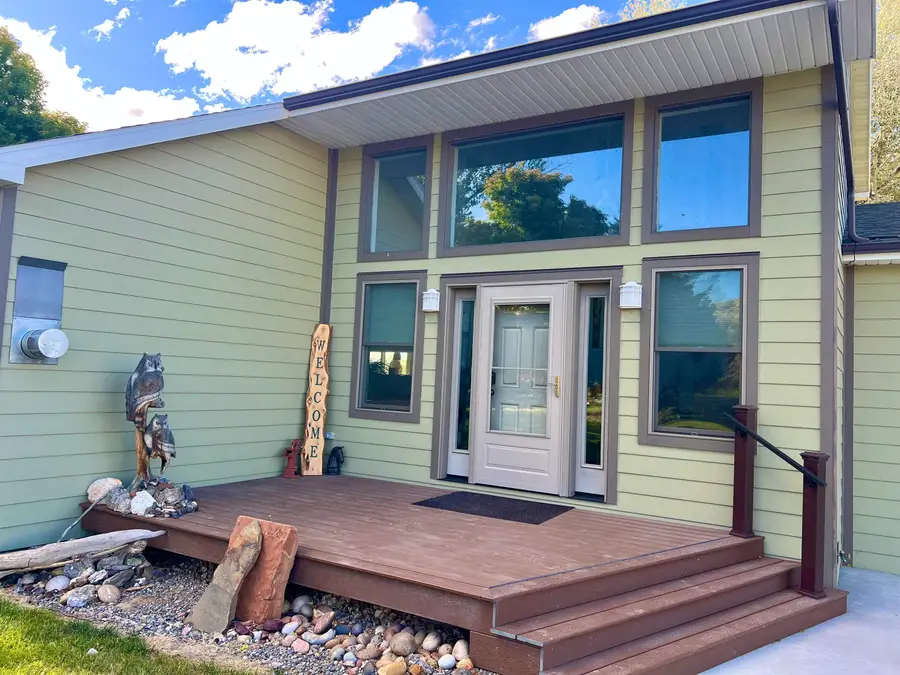 451 E. River Road, Thermopolis, WY 82443 - #2