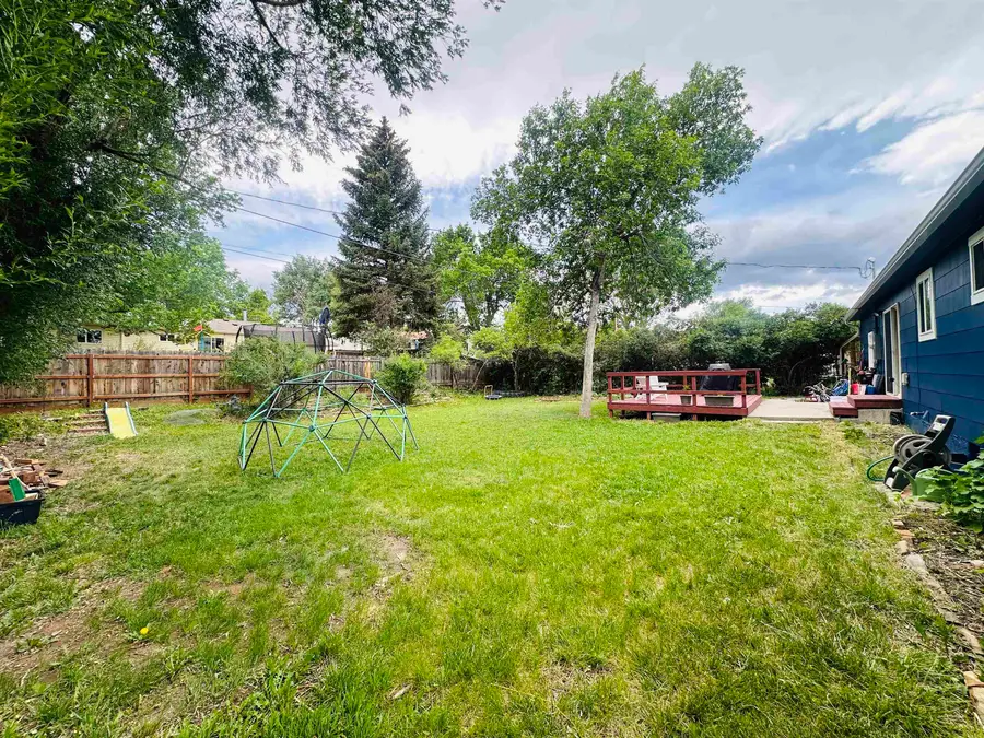 945 Cliff Street, Lander, WY 82520 - #3