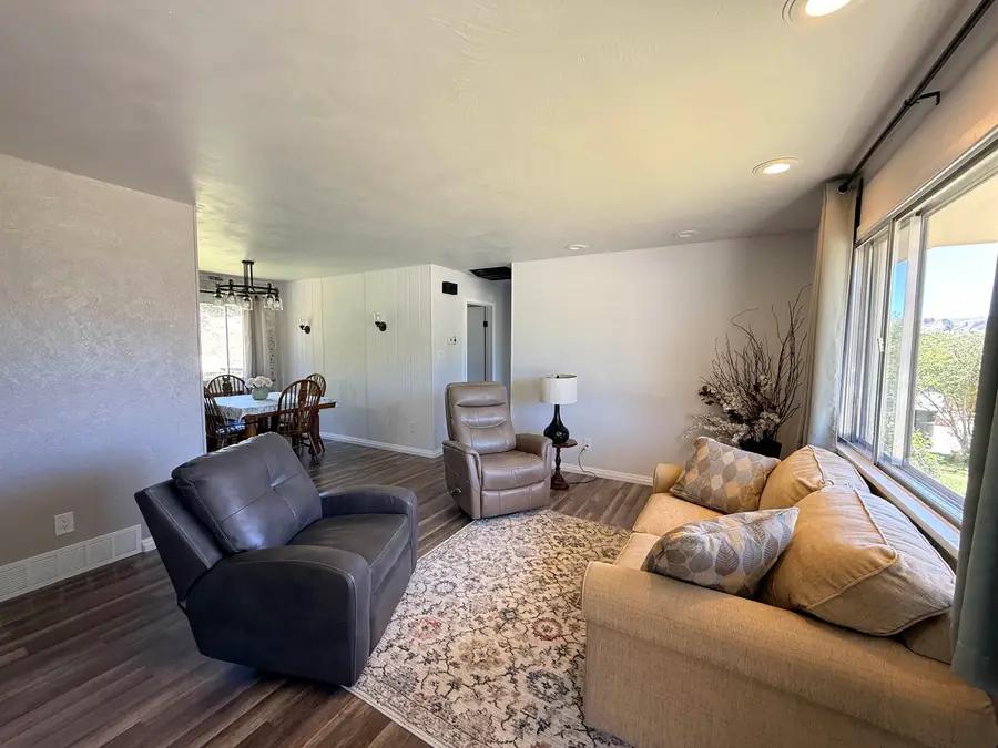 255 Birch Street, Green River, WY 82935 - #3
