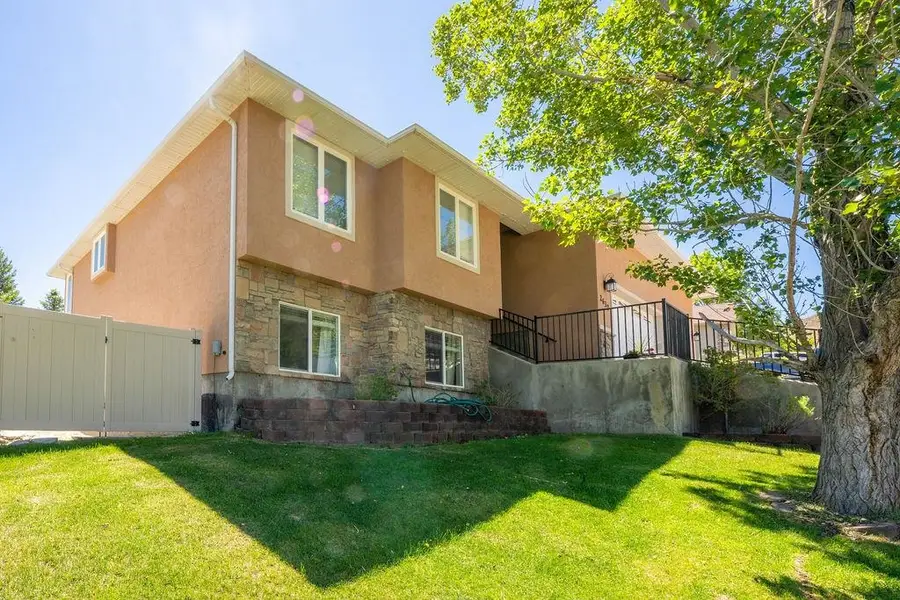 2630 Colorado Dr, Green River, WY 82935 - #3