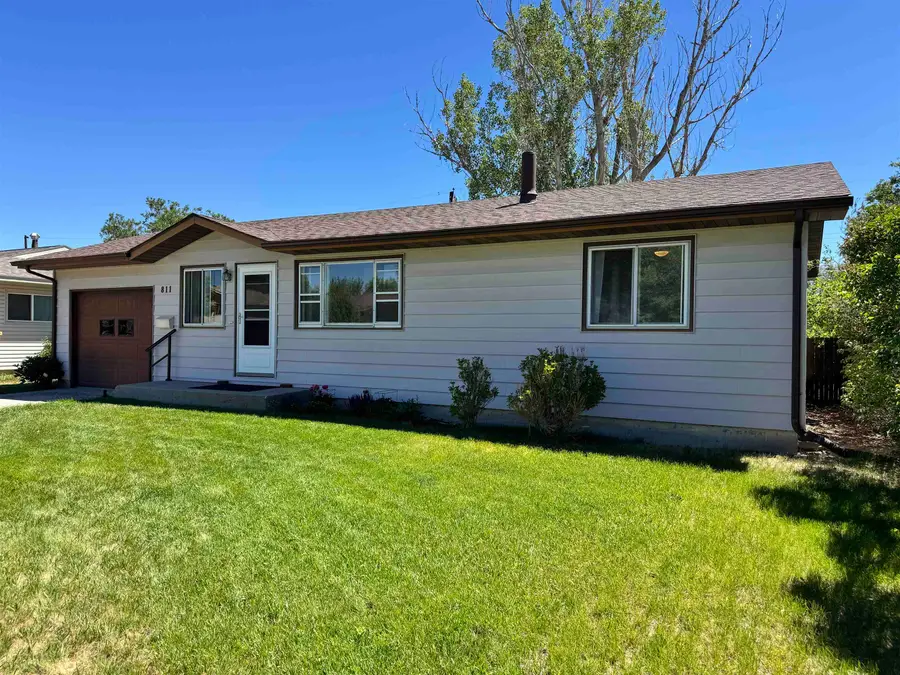 811 Rose Marie Dr, Riverton, WY 82501 - #3