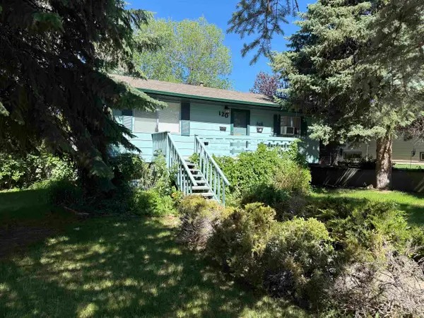 120 S 12th Street, Thermopolis, WY 82443