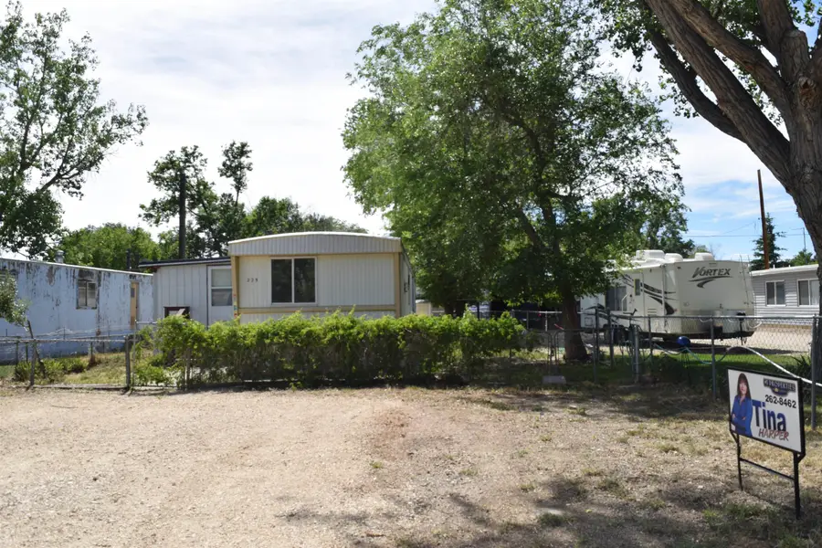 225 N 5th, Glenrock, WY 82637 - #2