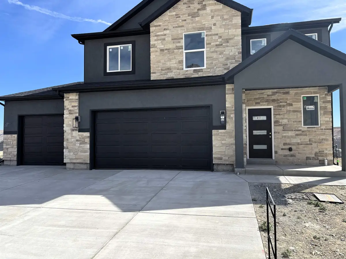 671 Memory, Green River, WY 82935 - #1