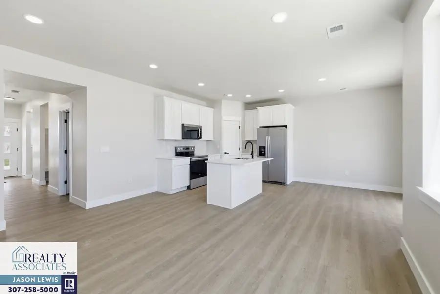 4271 S Coffman Avenue, Casper, WY 82604 - #2
