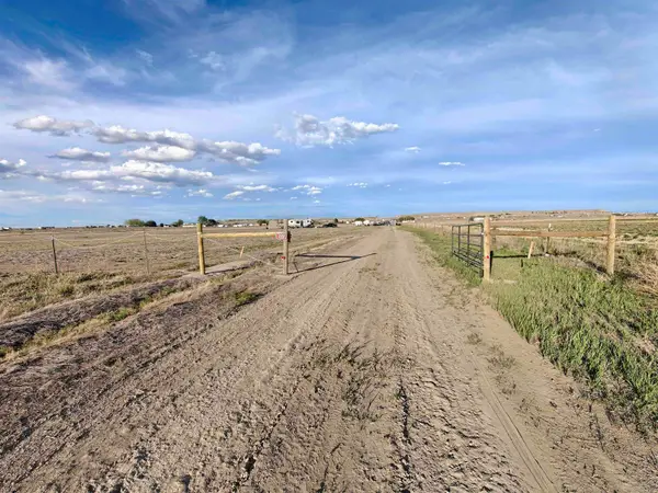 392 8 Mile Road, Riverton, WY 82501