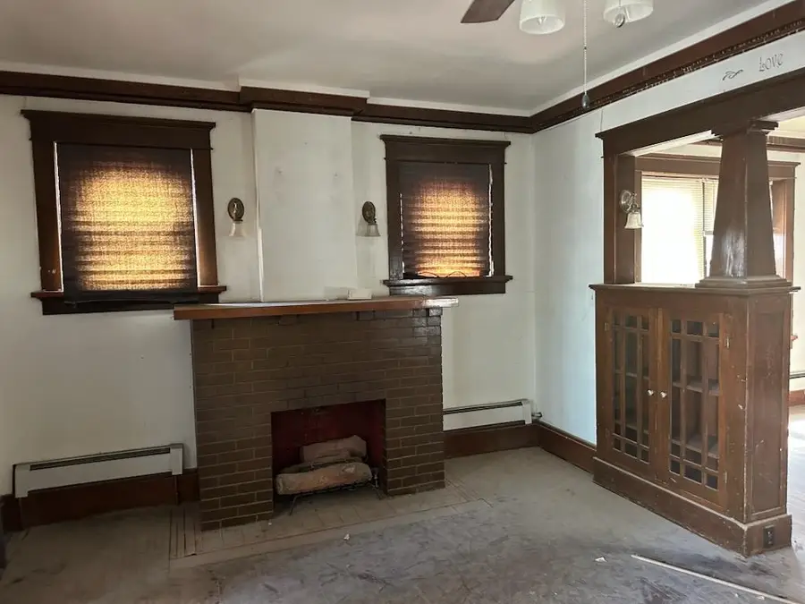 109 E Buffalo, Rawlins, WY 82301 - #2