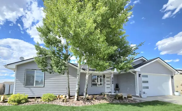 1828 Sioux Trail, Bar Nunn, WY 82601