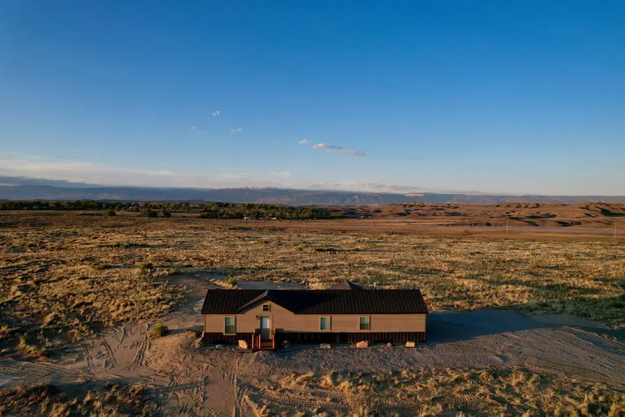 316 Frontier Dr, Greybull, WY 82426 - #3
