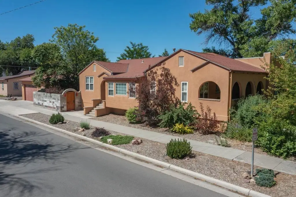 920 Coburn Ave, Worland, WY 82401 - #1