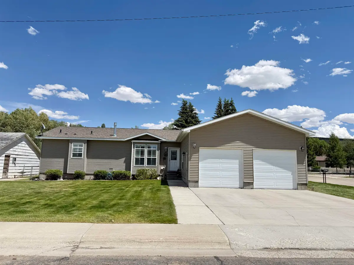 201 Beryl, Kemmerer, WY 83101 - #1