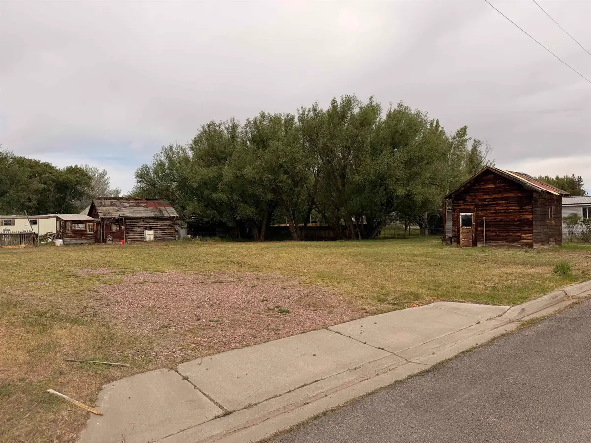404 PINE ST, Mountain View, WY 82939 - #1