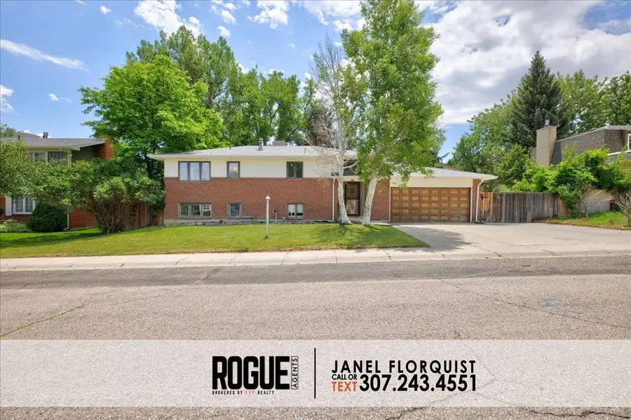 2061 W 40th, Casper, WY 82601 - #2