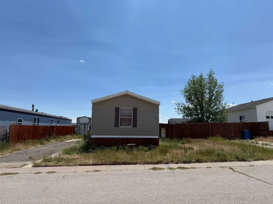 802 Apple, Rawlins, WY 82301 - #3