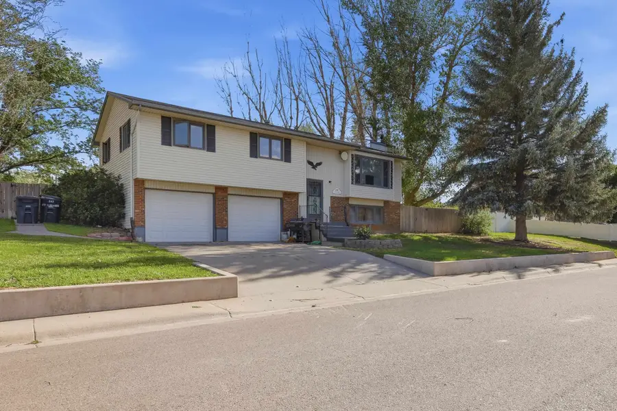 247 Fort Laramie Street, Glenrock, WY 82637 - #3