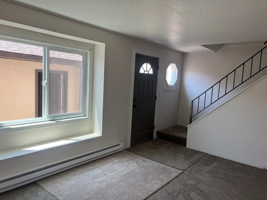 1901 Edinburgh Street, Rawlins, WY 82301 - #2