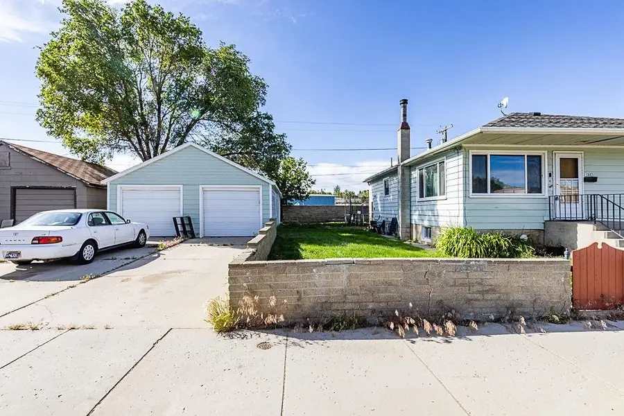 1302 Clark Street, Rock Springs, WY 82901 - #3