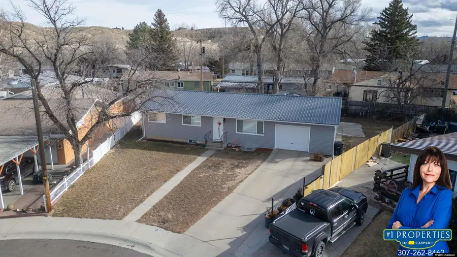 12 Lakota Court, Glenrock, WY 82637 - #2